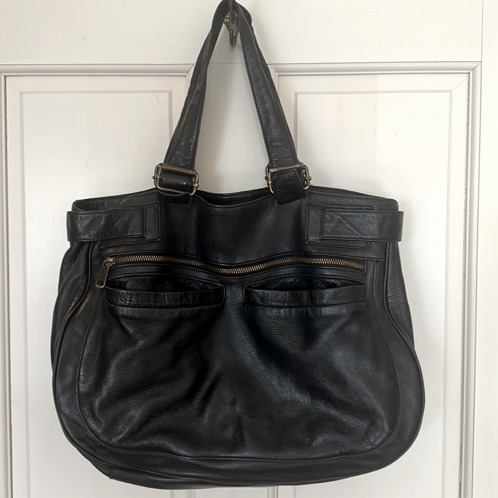 Marc Jacobs black leather tote bag